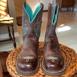 Ariat Fatbaby Women's Brown and Teal Western Boots Size 8.5 M
